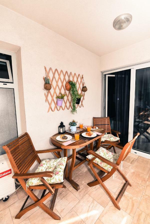 Marilyn Apartment Budva Exterior photo